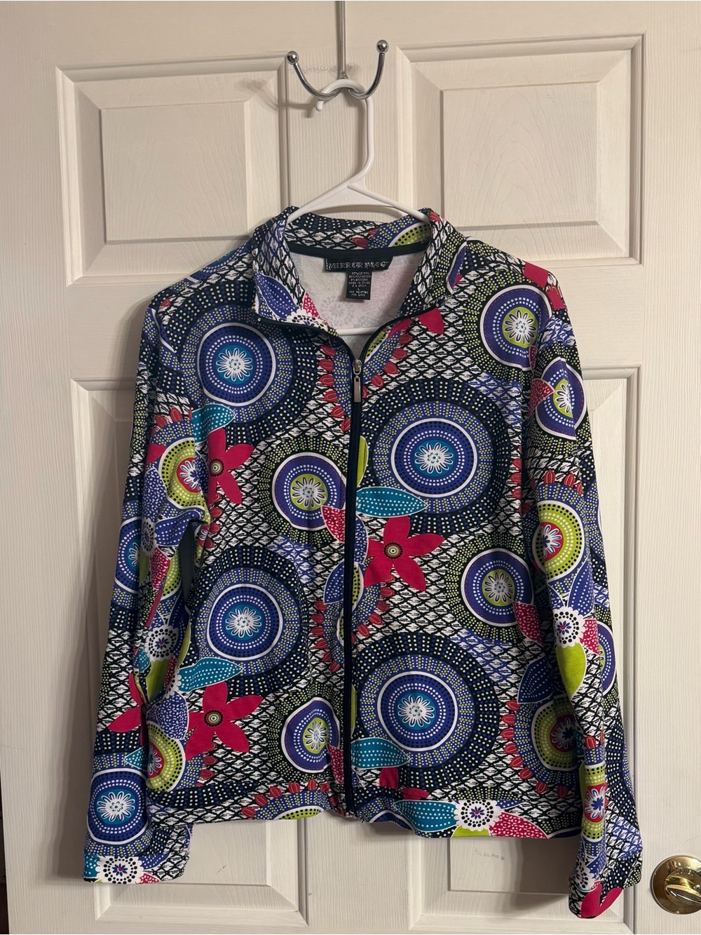 Multicolor Medallion Zip-Front Utility Jacket w Front pockets size L